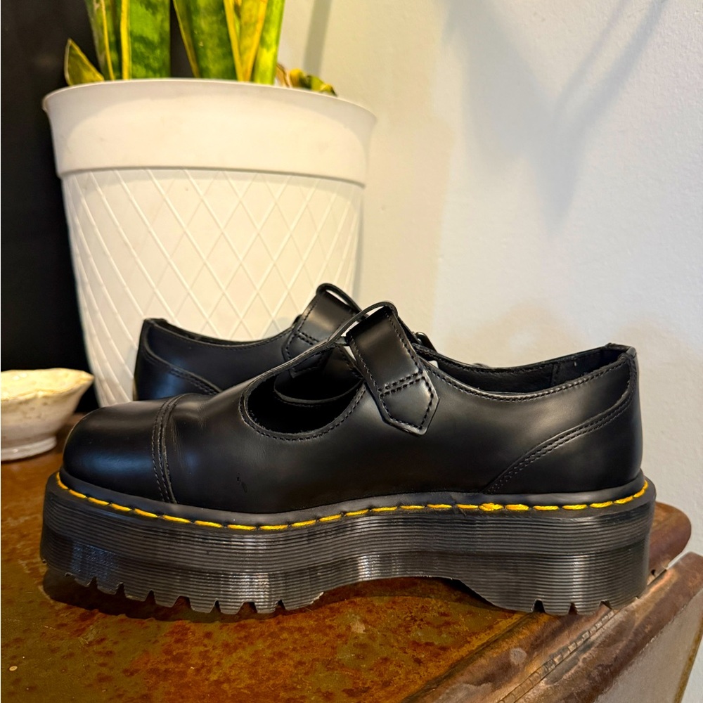 Dr. Marten’s Women’s Bethan Polished Smooth Leather Platform Mary Jane’s